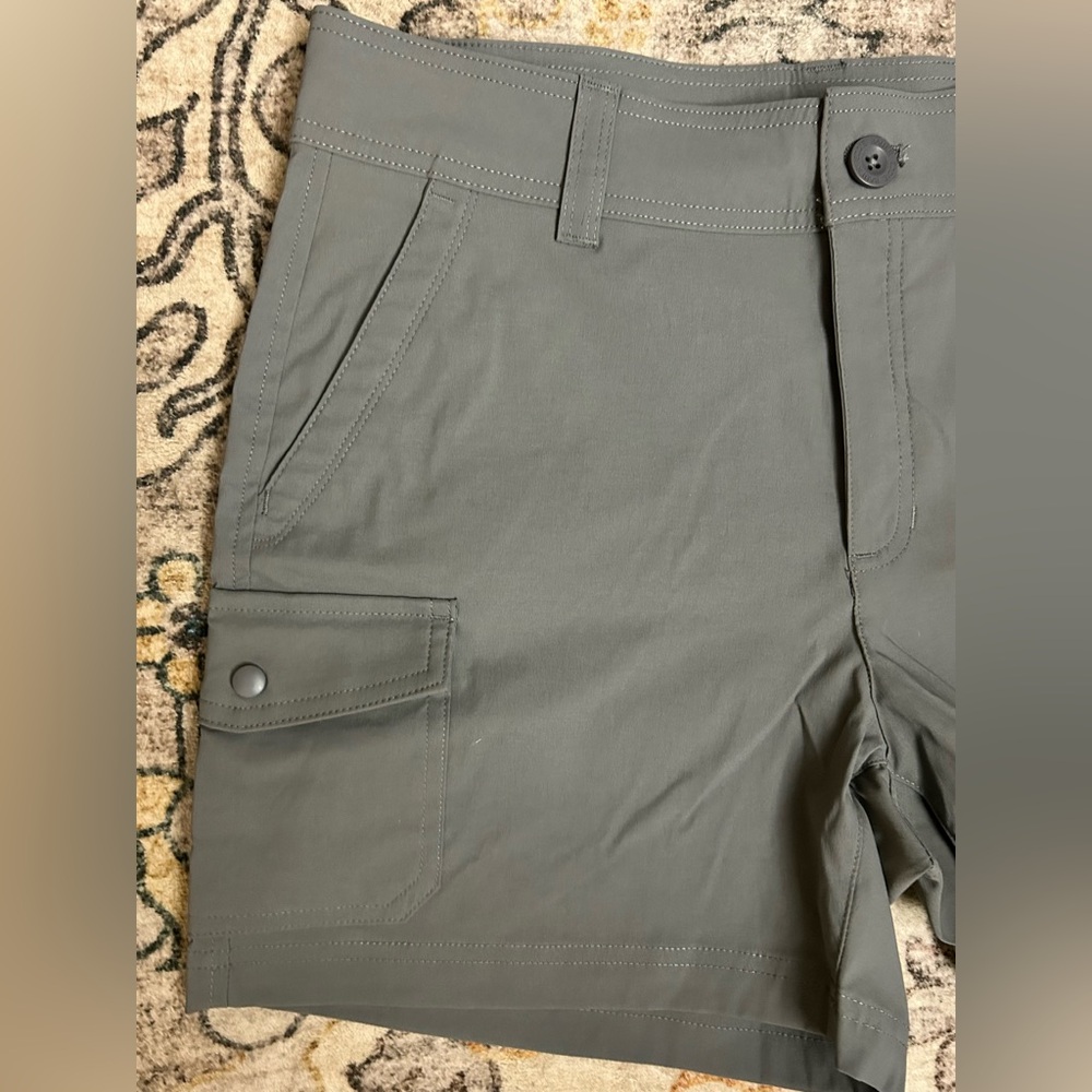 NWOT Eddie Bauer Cargo Pocket Short 5" - Picture 3 of 8